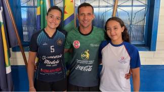 Atletas vôlei de praia