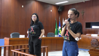 MICHELE E CRIS