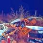 Motorista morre e passageiro fica ferido após Strada bater em carreta e capotar na BR-163