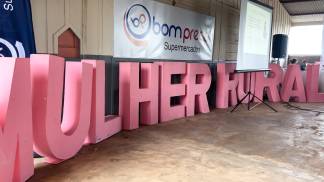 MULHER_RUAL